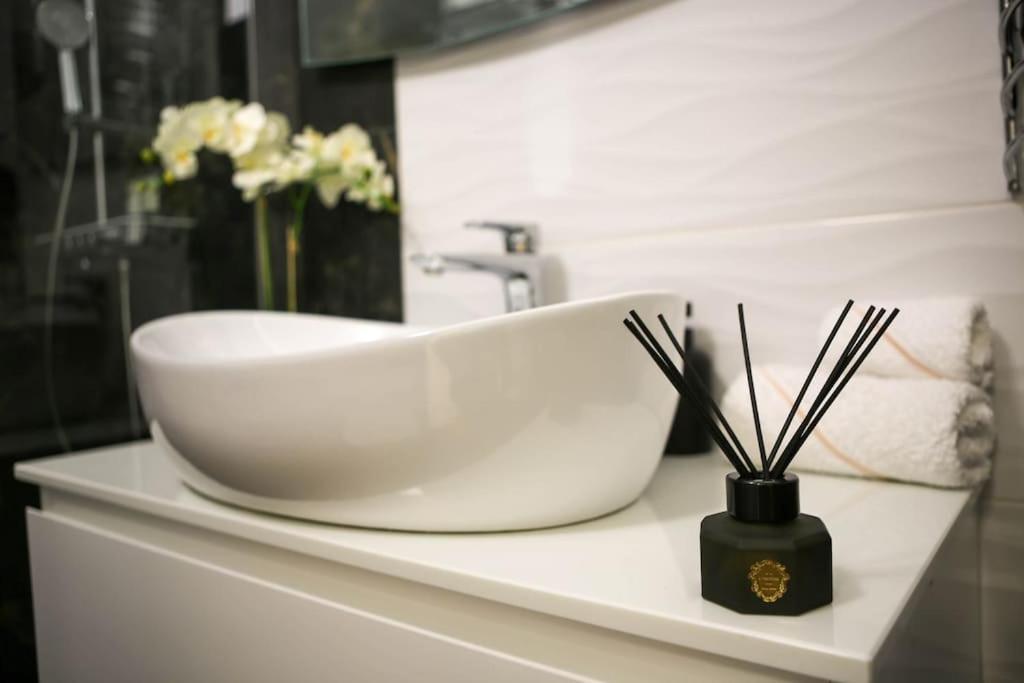 New & Luxury Apartment Tony Σπλιτ Εξωτερικό φωτογραφία