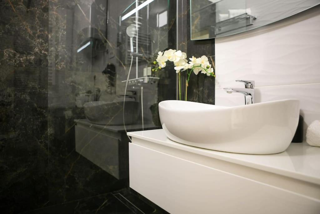 New & Luxury Apartment Tony Σπλιτ Εξωτερικό φωτογραφία